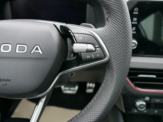 Skoda Kamiq Monte Carlo 1.5 TSI DSG*MATRIX-LED*SMARTLINK*PDC-HI*TEMPOMAT*SHZ*17-ZOLL 