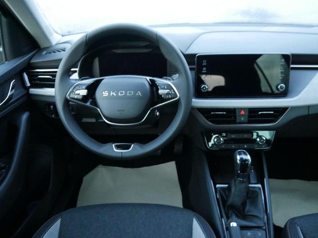 Skoda Kamiq 130 Jahre Premium 1,5 TSI DSG*KAMERA*PDC*SMARTLINK*AHK-SCHWENKBAR*LED*SHZ* 