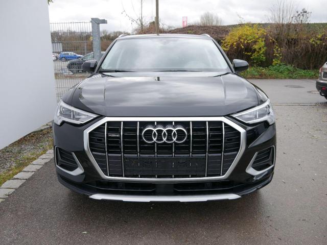 Audi Q3 advanced 40 TDI quattro S-Tronic *NAVI*PDC*KAMERA*TEMPOMAT*AHK-SCHWENKBAR*18-ZOLL 