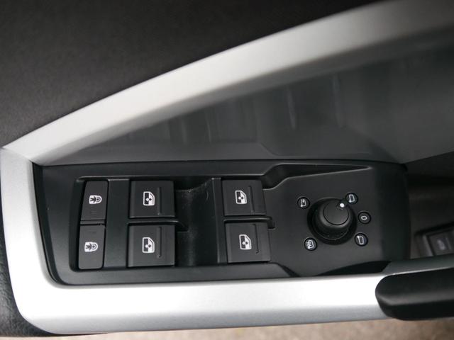 Audi Q3 advanced 40 TDI quattro S-Tronic *NAVI*PDC*KAMERA*TEMPOMAT*AHK-SCHWENKBAR*18-ZOLL 