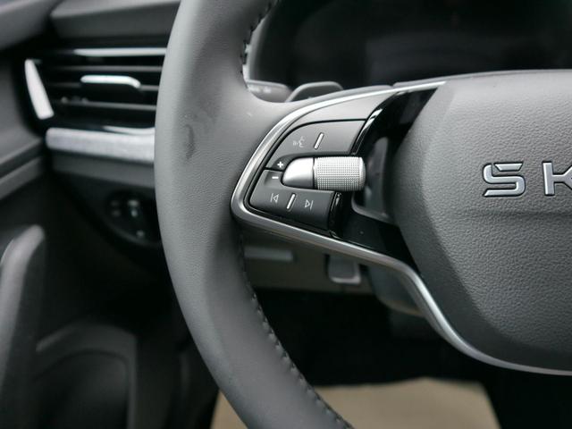 Skoda Scala Selection 1.0 TSI DSG*LED*PDC*SHZ*NAVI-ÜBER-SMARTLINK*TEMPOMAT 