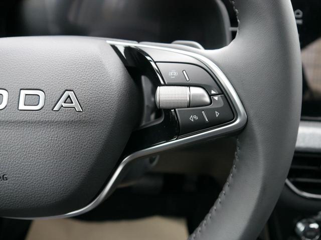 Skoda Scala Selection 1.0 TSI DSG*LED*PDC*SHZ*NAVI-ÜBER-SMARTLINK*TEMPOMAT 