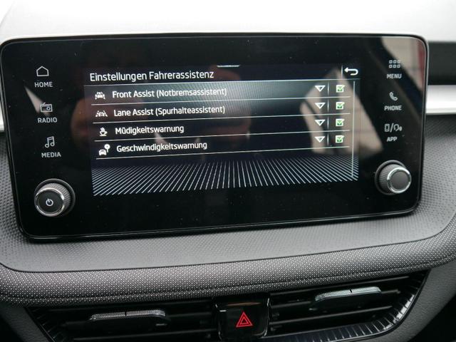 Skoda Fabia Selection 1.0 TSI DSG*NAVI-ÜBER-SMARTLINK*LED*PDC-HI*SHZ*DAB*KLIMA 