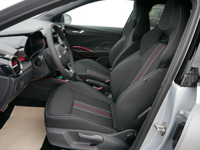 Skoda Fabia Monte Carlo 1.0 TSI DSG*PDC-HI*LED*SHZ*NAVI-ÜBER-SMARTLINK*KLIMA*BLUETOOTH*16-ZOLL 