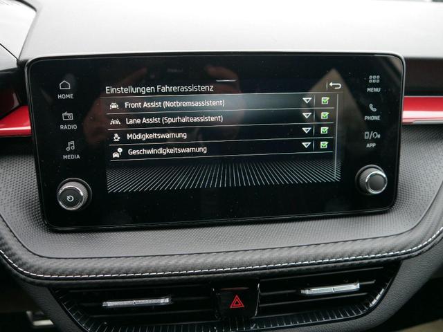 Skoda Fabia Monte Carlo 1.0 TSI DSG*PDC-HI*LED*SHZ*NAVI-ÜBER-SMARTLINK*KLIMA*BLUETOOTH*16-ZOLL 