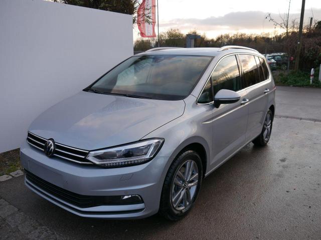 Volkswagen Touran - Comfortline 1.5 TSI DSG COMFORTLINE*ACC*LED*PDC*KAMERA*NAVI*SHZ* 7-SITZER 17-ZOLL
