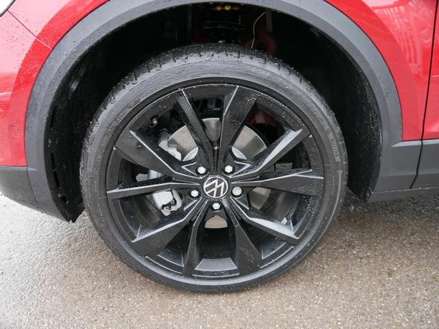 Volkswagen T-Roc Style Black 1,5 TSI DSG NEUES-MODELL*ACC*NAVI*PDC*AHK*LED*KAMERA*TEMPOMAT*19-ZOLL 