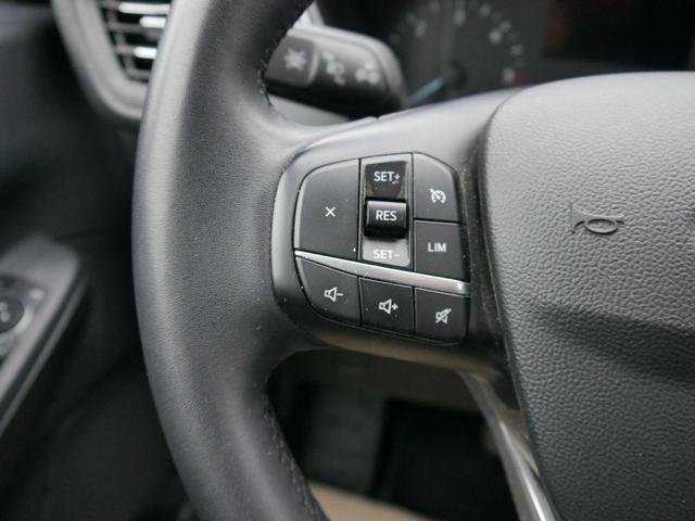 Ford Kuga COOL-CONNECT 2.0 ECO BLUE 4X4*NAVI*PDC*LED*SHZ*AHK-SCHWENKBAR*TEMPOMAT*KLIMA 