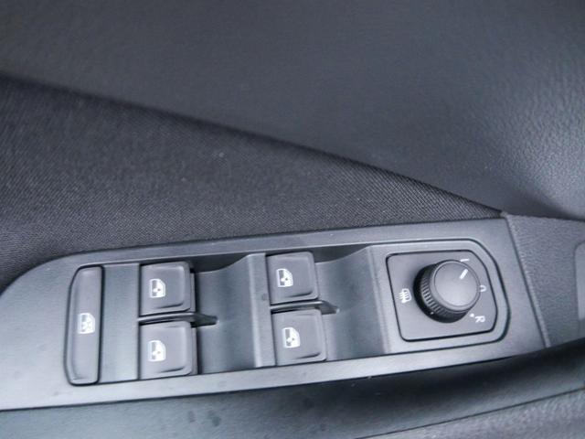 Skoda Kamiq Selection 1.5 TSI DSG*AHK-SCHWENKBAR*PDC-HI*LED*SHZ*TEMPOMAT*SMARTLINK 