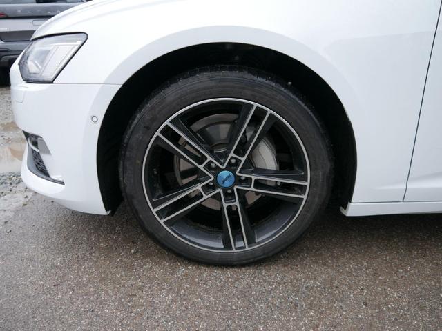 Audi A6 Avant 40TDI*NAVI*MATRIX-LED*TEMPOMAT*360-KAMERA*PDC*KEYLESS-GO*19-ZOLL 