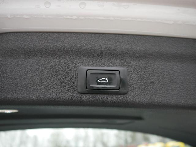 Audi A6 Avant 40TDI*NAVI*MATRIX-LED*TEMPOMAT*360-KAMERA*PDC*KEYLESS-GO*19-ZOLL 