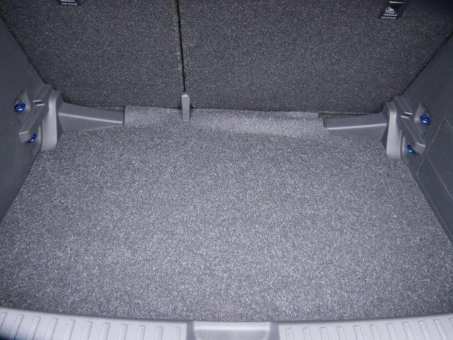 Skoda Fabia Selection 1.0 TSI *NAVI-ÜBER-SMARTLINK*LED*PDC-HI*SHZ*KLIMA*BLUETOOTH 