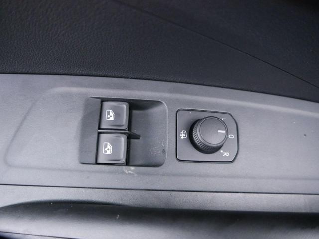 Skoda Fabia Selection 1.0 TSI *NAVI-ÜBER-SMARTLINK*LED*PDC-HI*SHZ*KLIMA*BLUETOOTH 