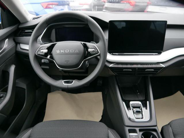 Skoda Octavia Combi Selection 2.0 TDI DSG Selection*ACC*NAVI*PDC*LED*SHZ*AHK-SCHWENKBAR*TEMPOMAT 