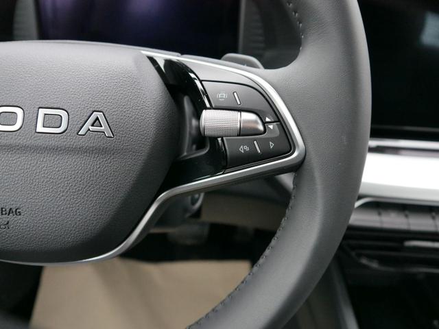 Skoda Octavia Combi Selection 2.0 TDI DSG Selection*ACC*NAVI*PDC*LED*SHZ*AHK-SCHWENKBAR*TEMPOMAT 