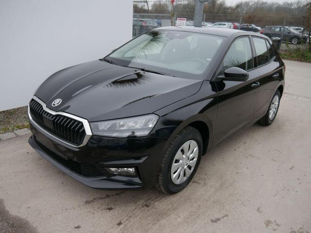 Skoda Fabia - Selection 1.0 TSI *PDC-HI*LED*SHZ*NAVI-&Uuml;BER-SMARTLINK*KLIMA*BLUETOOTH