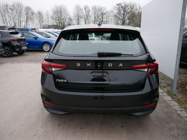 Skoda Fabia Selection 1.0 TSI *PDC-HI*LED*SHZ*NAVI-&Uuml;BER-SMARTLINK*KLIMA*BLUETOOTH 