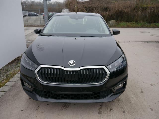 Skoda Fabia Selection 1.0 TSI *PDC-HI*LED*SHZ*NAVI-&Uuml;BER-SMARTLINK*KLIMA*BLUETOOTH 