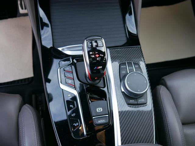 BMW X4 M Competition xDrive *M-Sport*NAVI*PDC*LED*SHZ*360-GRAD- KAMERA*LEDER*EL-PONORAMA-DACH*21-ZOLL 