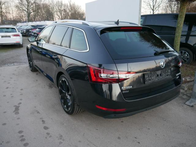 Skoda Superb Combi Style 2.0 TDI DSG 4x4 Style*ACC*PDC-HI*KAMERA*LED*AHK*TEMPOMAT*EL-PONORAMA-DACH 