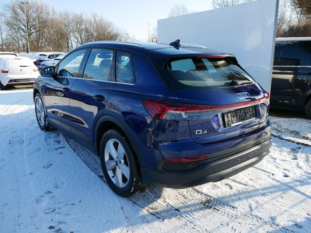 Audi Q4 e-tron 40 E-TRON*PDC-HINTEN*KEYLESS-GO*NAVI*LED*3-ZONE KLIMA* 