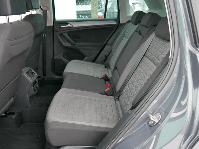 Volkswagen Tiguan LIFE 2.0 TDI DPF DSG 4M LIFE*AHK*ACC*ALLRAD*LED* NAVI*PDC*WINTERPAKET*TEMPOMAT* 