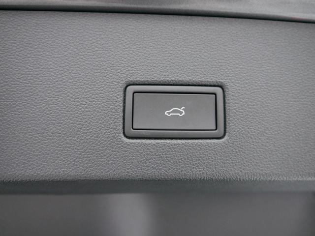 Volkswagen T-Roc Black Style 1,5 TSI DSG*AHK*ACC*MATRIX-LED*SHZ*PDC*KAMERA*TEMPOMAT*19-ZOLL 