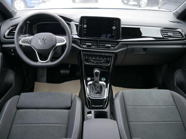 Volkswagen T-Roc Black Style 1,5 TSI DSG*AHK*ACC*MATRIX-LED*SHZ*PDC*KAMERA*TEMPOMAT*19-ZOLL 