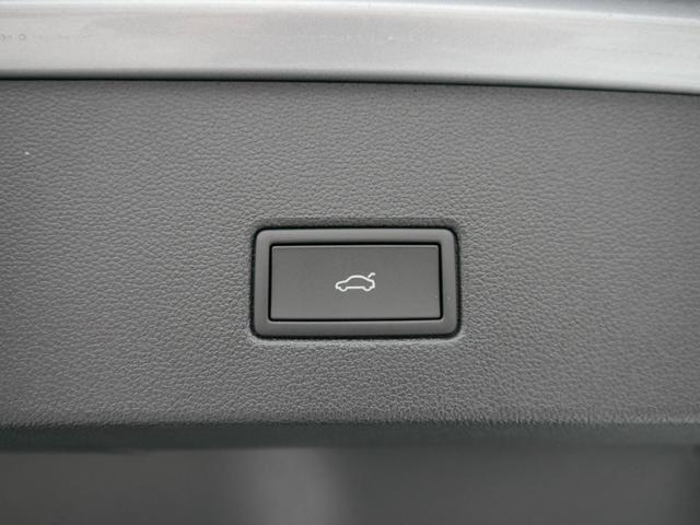 Volkswagen T-Roc Black Style 1,5 TSI DSG*AHK*ACC*MATRIX-LED*SHZ*PDC*KAMERA*TEMPOMAT*19-ZOLL 