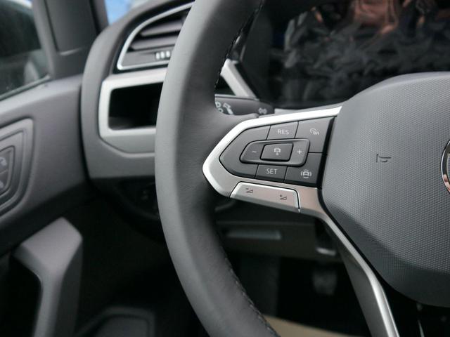 Volkswagen Touran Comfortline 1.5 TSI COMFORTLINE*ACC*NAVI*KESSY*3-ZONE KLIMAAUTOMATIK*RFK*WINTERPAKET* 
