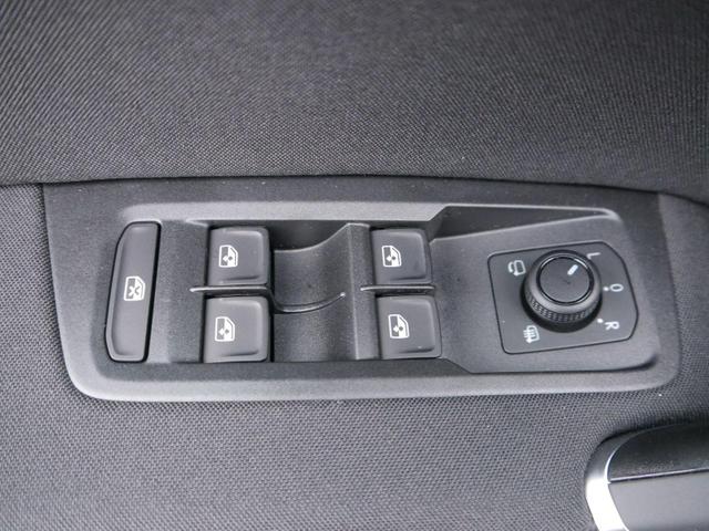 Volkswagen Touran Comfortline 1.5 TSI COMFORTLINE*ACC*NAVI*KESSY*3-ZONE KLIMAAUTOMATIK*RFK*WINTERPAKET* 
