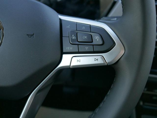 Volkswagen Touran Comfortline 1.5 TSI DSG COMFORTLINE*NAVI*ACC*PDC*LED*SHZ*KAMERA*7-SITZER*17-ZOLL 
