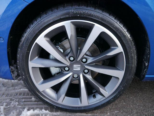 Seat Leon Sportstourer FR 2.0 TDI Kombi DSG*NAVI*TEMPOMAT*KAMERA*KEYLESS-GO*VIRTUAL COCKPIT* 