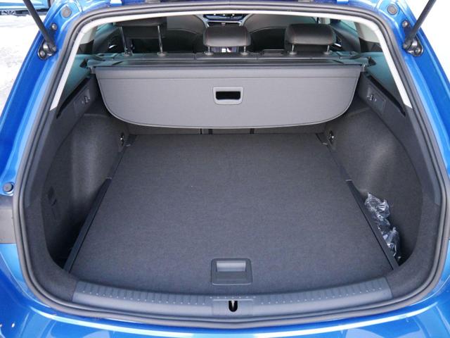 Seat Leon Sportstourer FR 2.0 TDI Kombi DSG*NAVI*TEMPOMAT*KAMERA*KEYLESS-GO*VIRTUAL COCKPIT* 