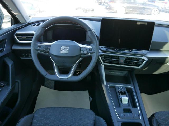 Seat Leon Sportstourer FR 1.5 eTSI Kombi DSG*AHK-SCHWENKBAR*NAVI*TEMPOMAT*3-ZONE KILMAAUTOMATIK 