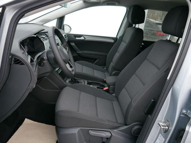 Touran Comfortline 2.0 TDI COMFORTLINE*NAVI*TEMPOMAT*KESSY*RFK*SHZ*3-ZONE KLIMAAUTOMATIK* 