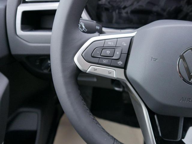 Touran Comfortline 2.0 TDI COMFORTLINE*NAVI*TEMPOMAT*KESSY*RFK*SHZ*3-ZONE KLIMAAUTOMATIK* 