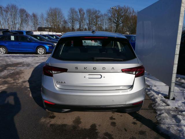 Skoda Fabia Selection 1.0 TSI*LED*PDC-HI*SMARTLINK*SHZ*BLUETOOTH*FRONT-ASSIST 