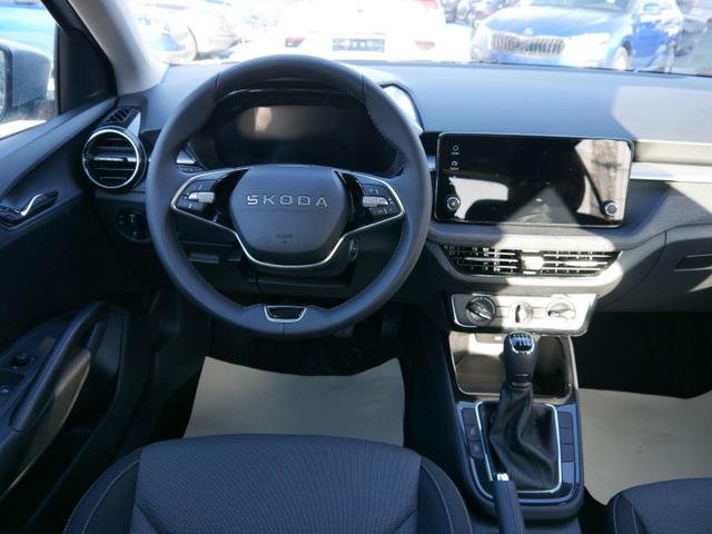 Skoda Fabia Selection 1.0 TSI*LED*PDC-HI*SMARTLINK*SHZ*BLUETOOTH*FRONT-ASSIST 