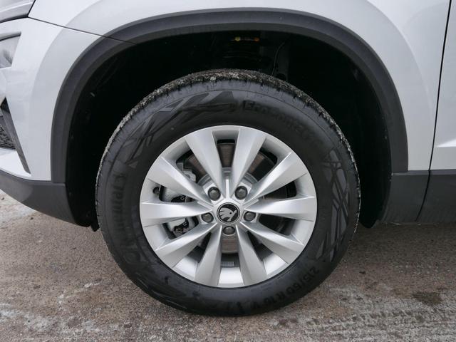 Skoda Karoq Selection 2.0 TDI DSG 4x4*AHK*PDC-HI*LED*SHZ*SMARTLINK*TEMPOMAT 