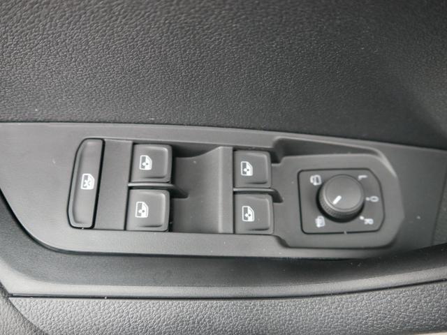 Skoda Karoq Selection 2.0 TDI DSG 4x4*AHK*PDC-HI*LED*SHZ*SMARTLINK*TEMPOMAT 