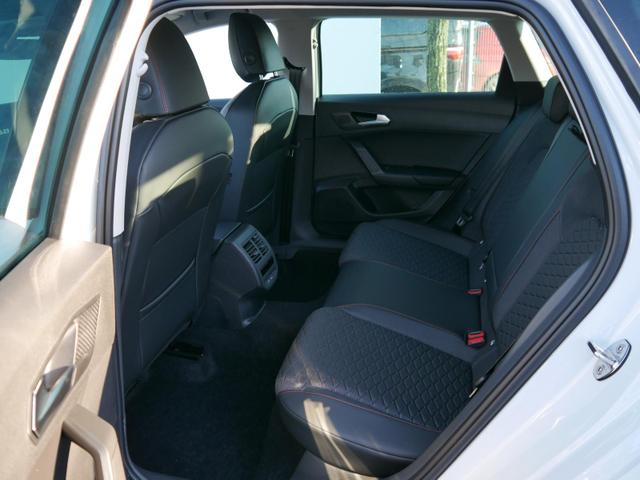 Seat Leon Sportstourer FR 1.5 eTSI Kombi DSG*AHK-SCHWENKBAR*NAVI*TEMPOMAT*3-ZONE KILMAAUTOMATIK 