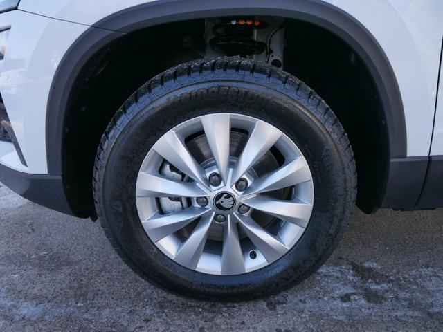 Skoda Karoq Selection 1.5 TSI DSG DSG*AHK-SCHWENKBAR*SMARTLINK*TEMPOMAT*PDC-HINTEN*LENKRADHEIZUNG* 