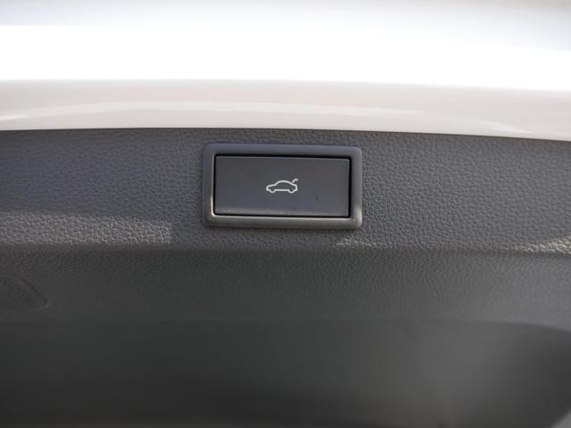 Skoda Karoq Selection 1.5 TSI DSG DSG*AHK-SCHWENKBAR*SMARTLINK*TEMPOMAT*PDC-HINTEN*LENKRADHEIZUNG* 