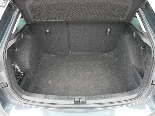 Skoda Scala Style 1.5 TSI DSG*NAVI*LED*PDC*KAMERA*SHZ*TEMPOMAT*KLIMA*KEYLESS-GO 