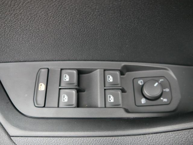 Skoda Karoq Selection 2.0 TDI DSG 4x4*AHK*PDC-HI*LED*SHZ*SMARTLINK*TEMPOMAT 