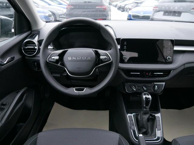 Skoda Fabia Selection 1.0 TSI DSG*NAVI-&Uuml;BER-SMARTLINK*LED*PDC-HI*SHZ*DAB*KLIMA 