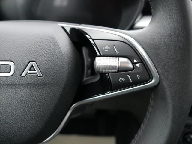 Skoda Fabia Selection 1.0 TSI DSG*NAVI-&Uuml;BER-SMARTLINK*LED*PDC-HI*SHZ*DAB*KLIMA 