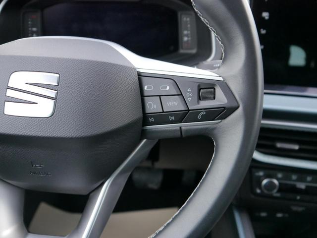 Arona Xperirnce 1.5 TSI DSG Xperirnce*NAVI*ACC*LED*PDC*KAMERA*SHZ*TEMPOMAT*18-ALU 