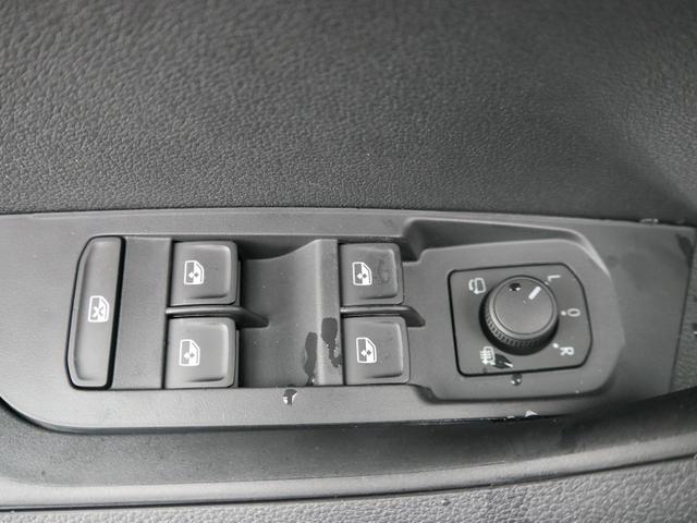 Skoda Karoq Sportline 2.0 TSI 4x4 DSG DSG*KESSY*TEMPOMAT*PDC-HINTEN*SMARTLINK*LED* 